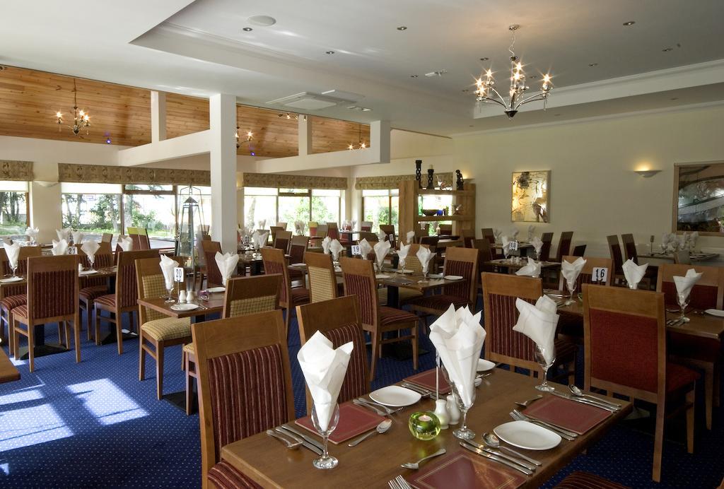Beach Hotel&Restaurant Downings Bagian luar foto